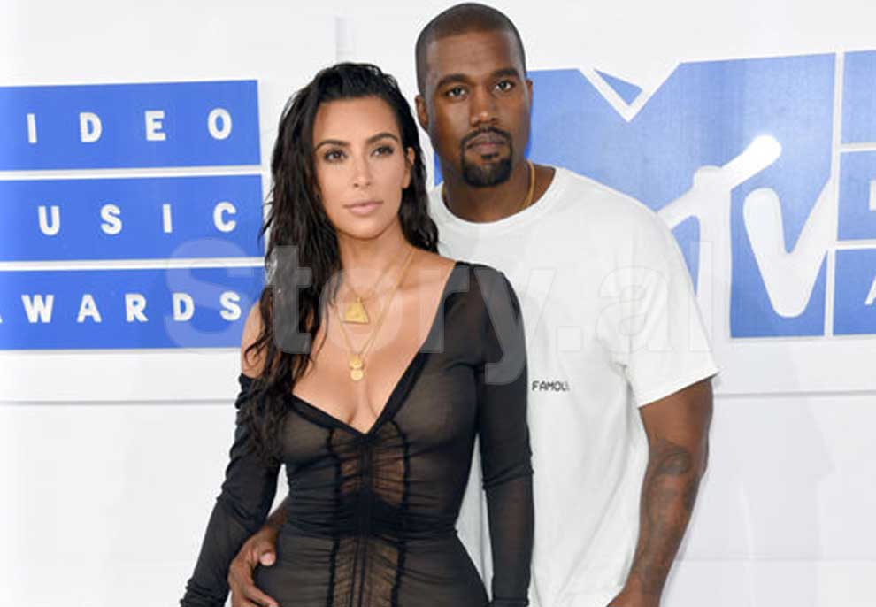 Kim Kardashian feston ditëlindjen, Kanye West i fut në shtëpi një…