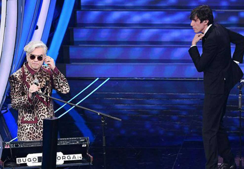 Ofendoi kolegun live, përjashtohen të dy këngëtarët nga Sanremo