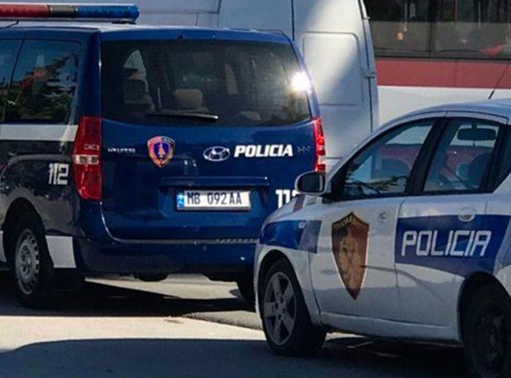 LAJM I FUNDIT/ Zbardhet vrasja e 31-vjeçares në Tiranë, policia jep detajet: Dy të arrestuarit e vranë dhe e groposën trupin në…