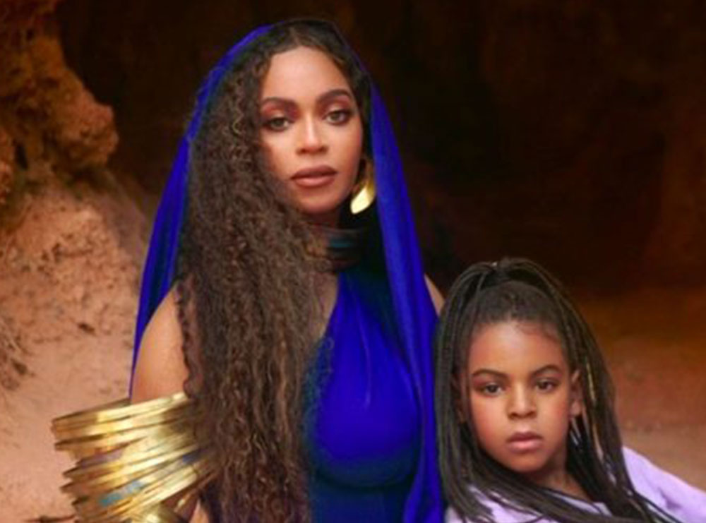 Bëmë mama të ngjaj/ Është vetëm 8 vjeç, por Blue Ivy i bën të gjitha