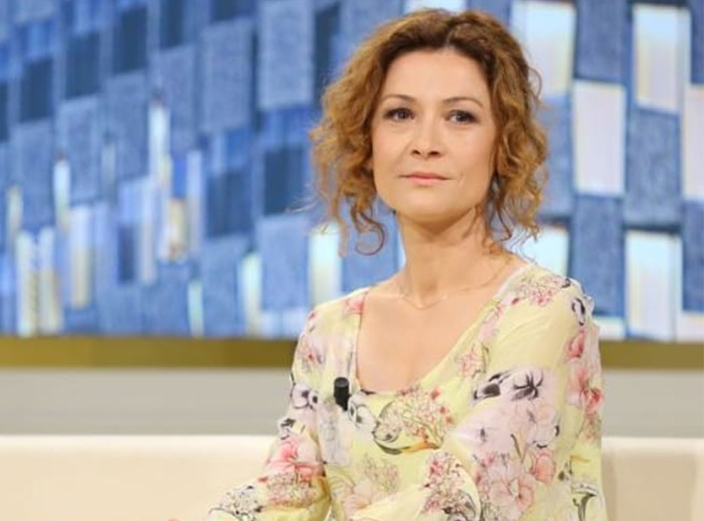 Aktorja shqiptare bën deklaratën e bujshme: “Jam paguar aq lekë sa për të blerë disa pako lines”