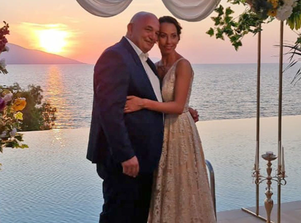 Italiani bën dasmën në hotelin luksoz të Vlorës me çek të falsifikuar