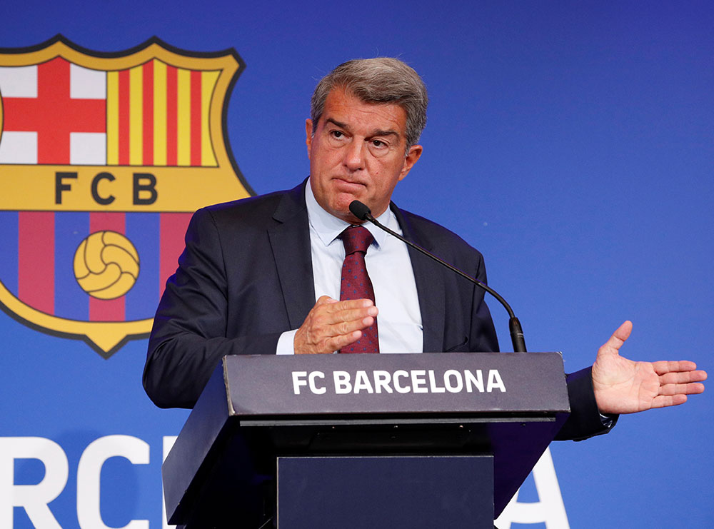 “Llogaritë katastrofike, borxhi i klubit ishte 1.35 miliardë euro”: Barcelona nuk ka shpëtuar ende