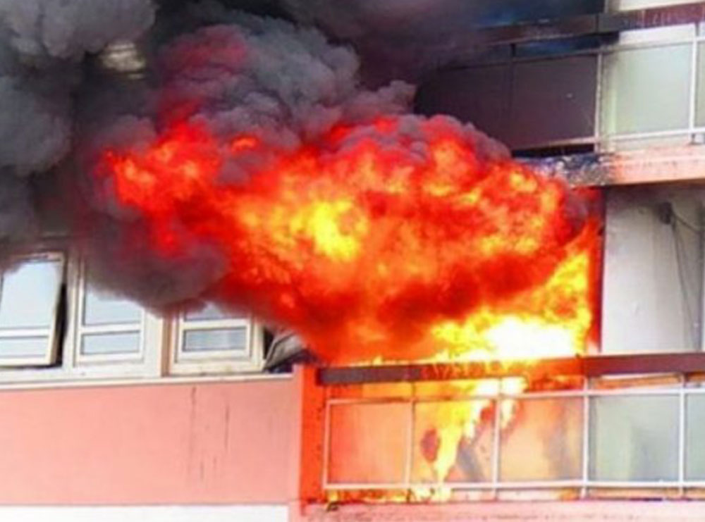 Shpërthen në flakë një banesë në Berat, “shkak” u bë një telenovelë