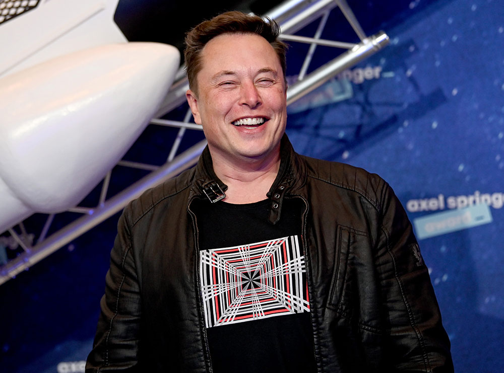 Elon Musk: Çipa në trurin e njerëzve në 2022-shin!