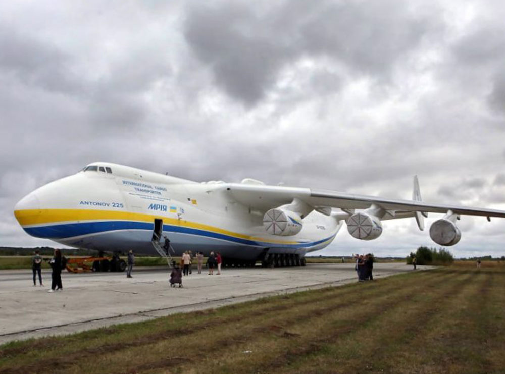 Shkatërrohet nga lufta në Ukrainë avioni më i madh në botë