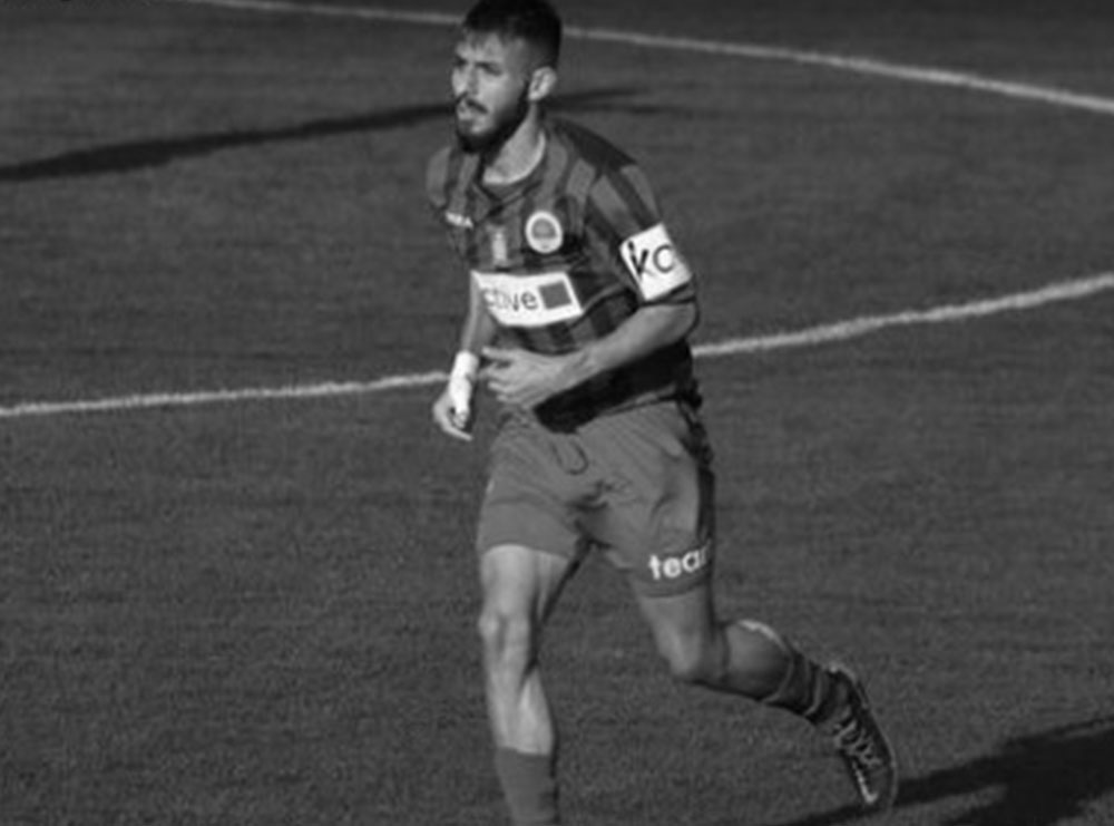 E DHIMBSHME në Greqi, lojtari shqiptar ndërron jetë në fushë 5 minuta pasi kishte filluar ndeshja