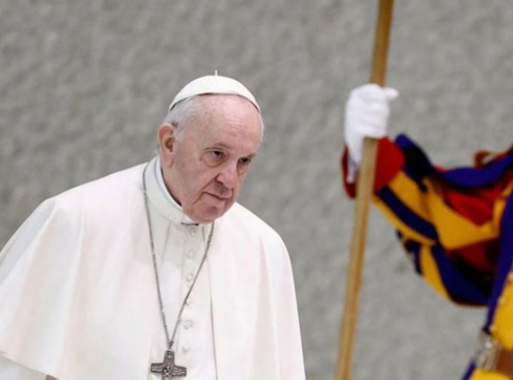 Reuters: Papa del jashtë protokollit, shkon në ambasadën ruse në Vatikan për luftën në Ukrainë