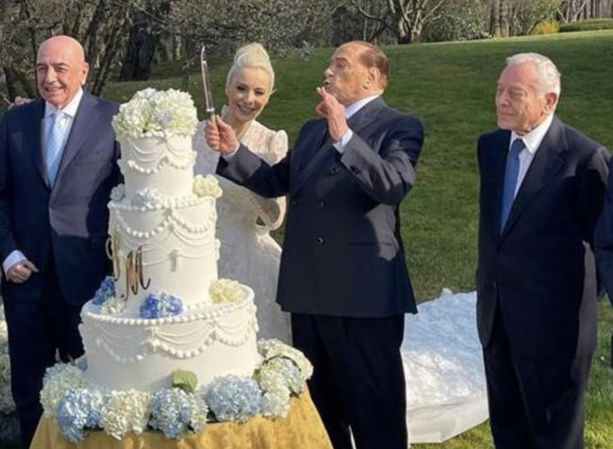 Dalin pamjet nga dasma e Silvio Berlusconit, por martesa me deputeten nuk ka asnjë vlerë ligjore