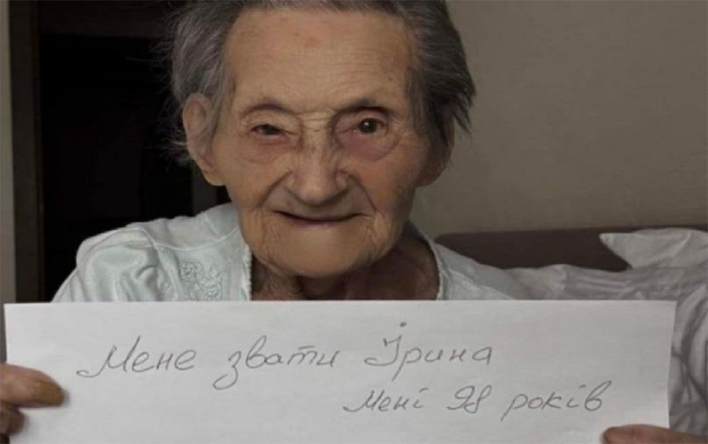 “I mbijetova Hitlerit, do t’i rezistoj edhe ‘xhuxhit’ Putin”/ E moshuara ukrainase bëhet virale në rrjet