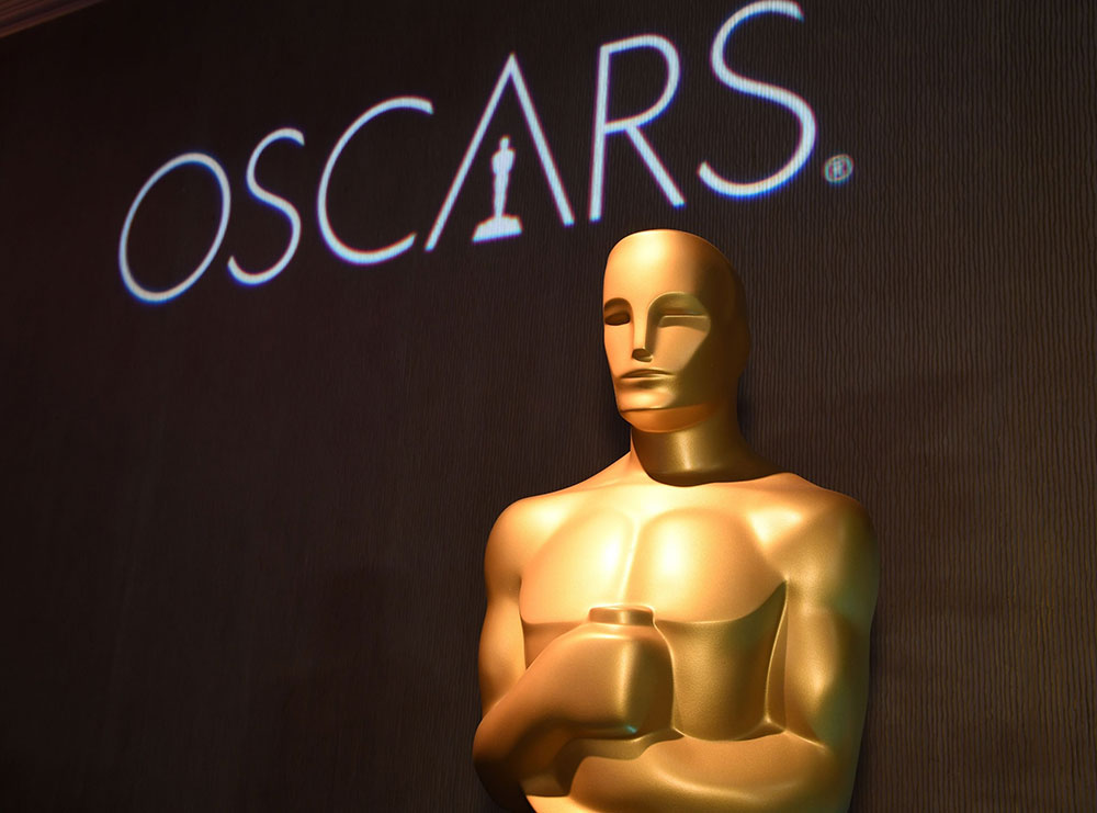 Kush pritet të rrëmbejë statujat e arta të Oscars 2022