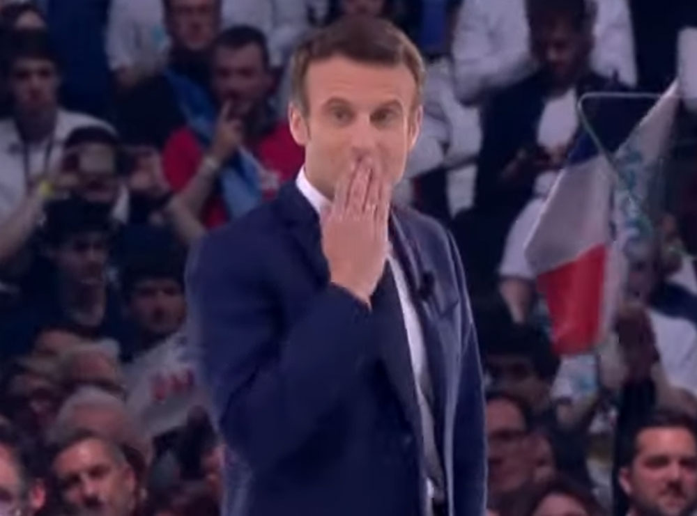 Macron bëhet romantik në fushatë, deklaratë dashurie bashkëshortes
