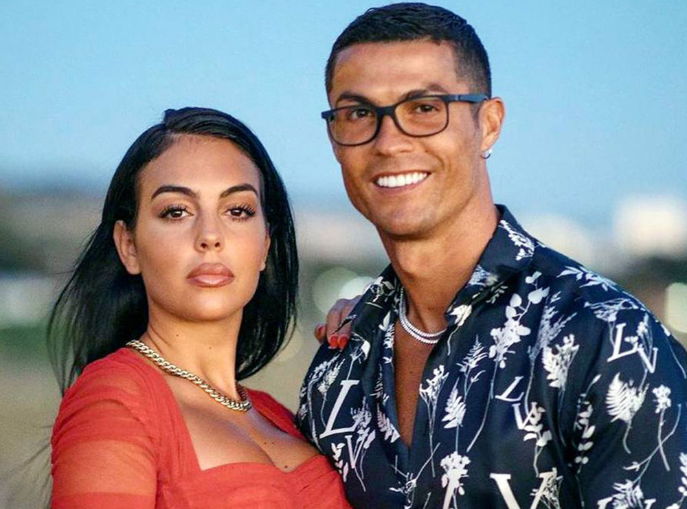 Ronaldo ia transferon çdo muaj gruas së tij 100 mijë euro në llogari