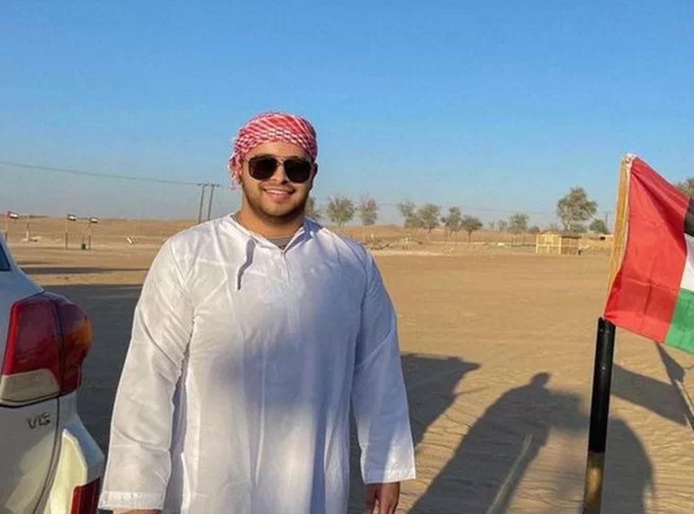 Pas “Dubai Porta Potty”, biznesmeni shqiptar shkon në Dubai dhe vishet si sheik: Mos kini frikë…