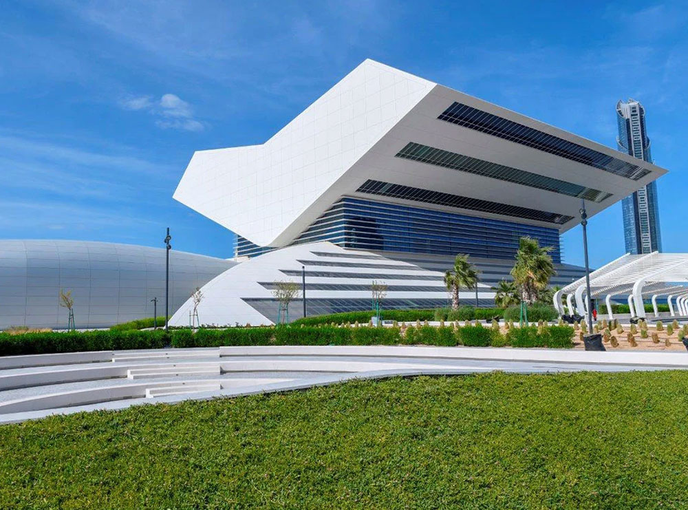Përurohet biblioteka ‘high tech’ në Dubai, 270 mln dollarë investim