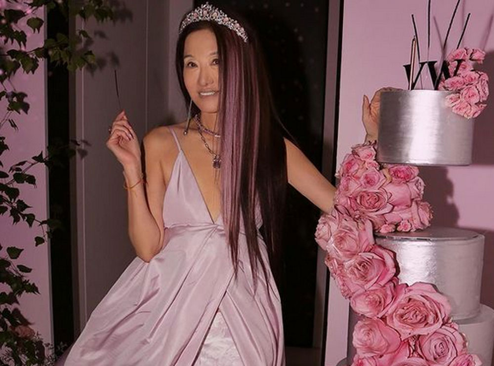 “Kjo grua ka bërë pakt me djallin”: Vera Wang feston ditëlindjen dhe duket një yll