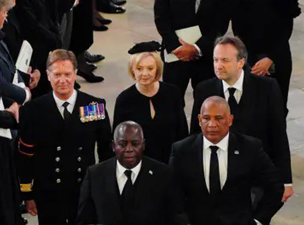 VIDEO/ Prezantuesit nuk njohin kryeministren e Mbretërisë së Bashkuar gjatë funeralit të Elizabeth II