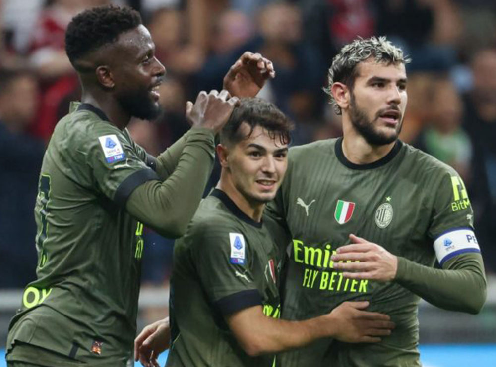 Me mision Zagrebin, Milan kërkon 1/8 e Champions, vendoset e ardhmja e klubit