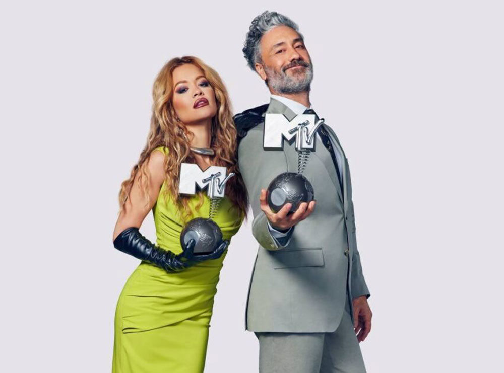 Rita Ora dhe Taika do të prezantojnë “MTV European Music Awards 2022”