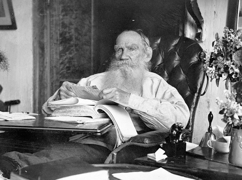 Tolstoy: Dashuria është jetë… të gjitha gjërat që kuptoj, i kuptoj për shkak të dashurisë