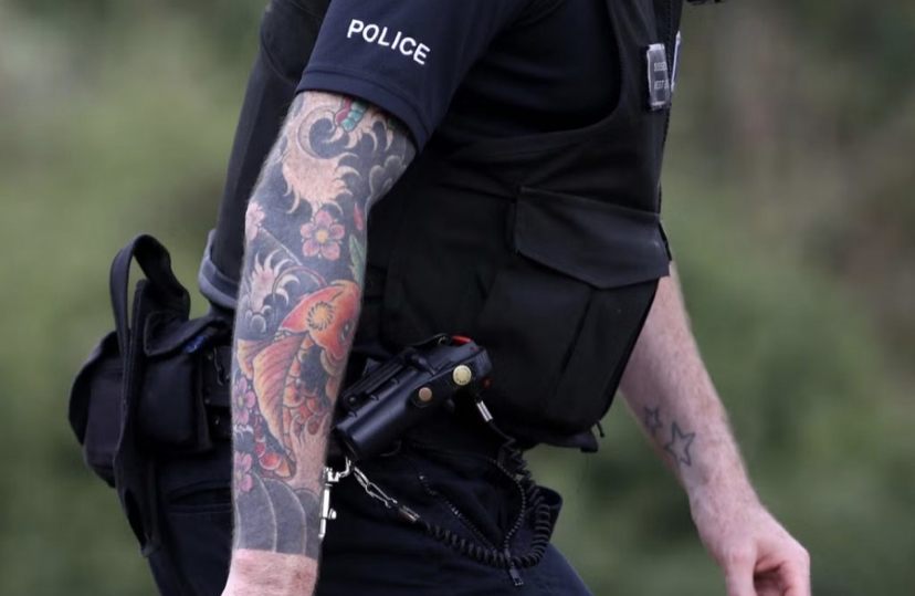 Hapen aplikimet për 300 vende në shkollën e Policisë, kandidatët nuk duhet të kenë tatuazhe