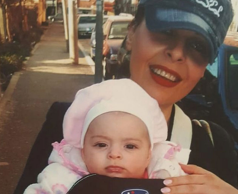 “11 vjet me ty”, Aurela Gaçe emocionon me urimin për të bijën: Mi mbushe krahët kur erdhe në jetë