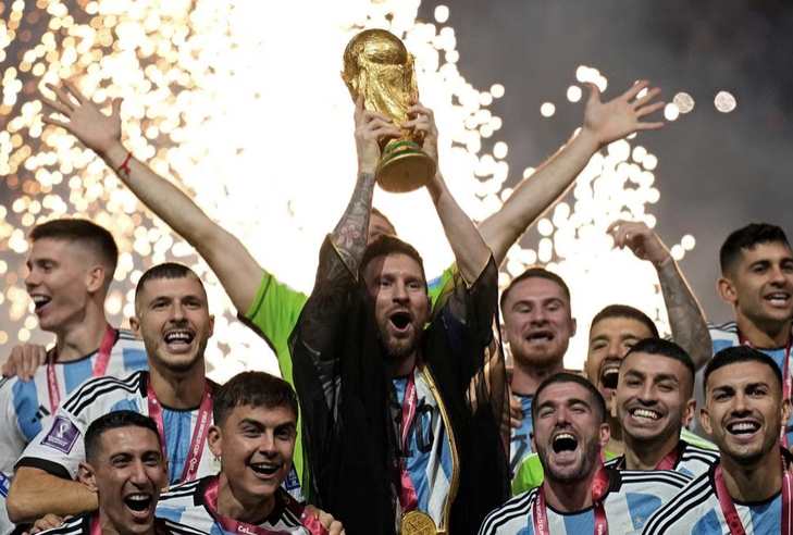 Sondazhi i “Story” për Kupën e Botës/ Ndjekësit parashikuan fitoren e Argjentinës