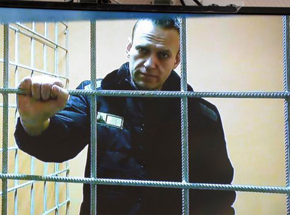 Humbi 8 kg për 15 ditë! Navalny po përjeton probleme shëndetësore në burg, shtohen DYSHIMET mbi trajtimin e tij