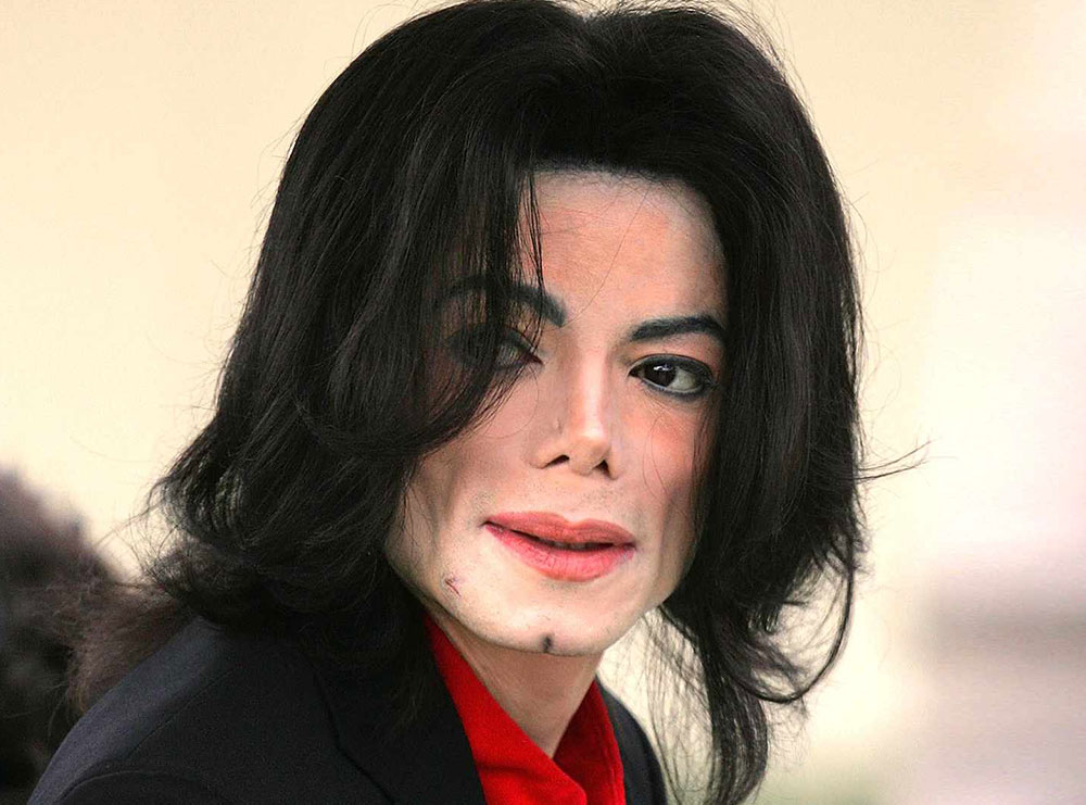 “Ishte tullac, kishte plagë në trup”; Dokumentari i ri detaje të tjera për Michael Jackson!