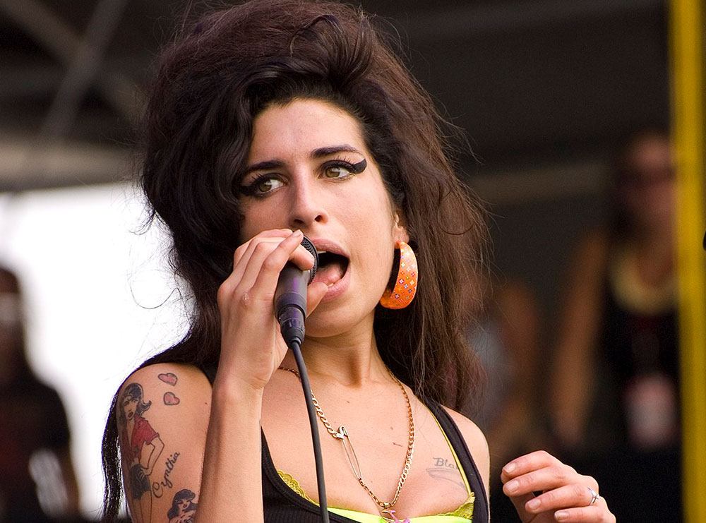 Publikohet për pak ditë biografia e Amy Winehouse: Ajo ishte një fëmijë normal…