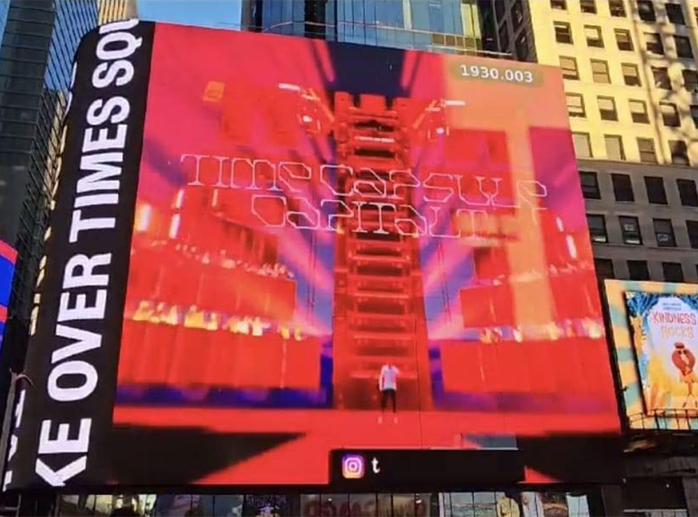“Time Capsule II” zbarkon edhe në Times Square