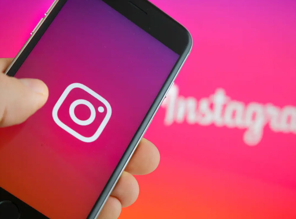 Komentin e preferuar në postimin tuaj në Instagram mund ta shpërndani në InstaStory