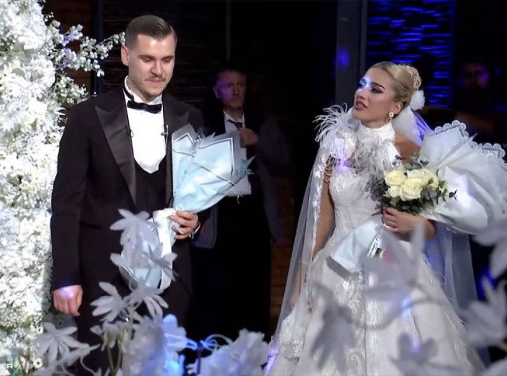 Çifti i Big Brother VIP Kosova kurorëzon dashurinë me një dasmë brenda shtëpisë