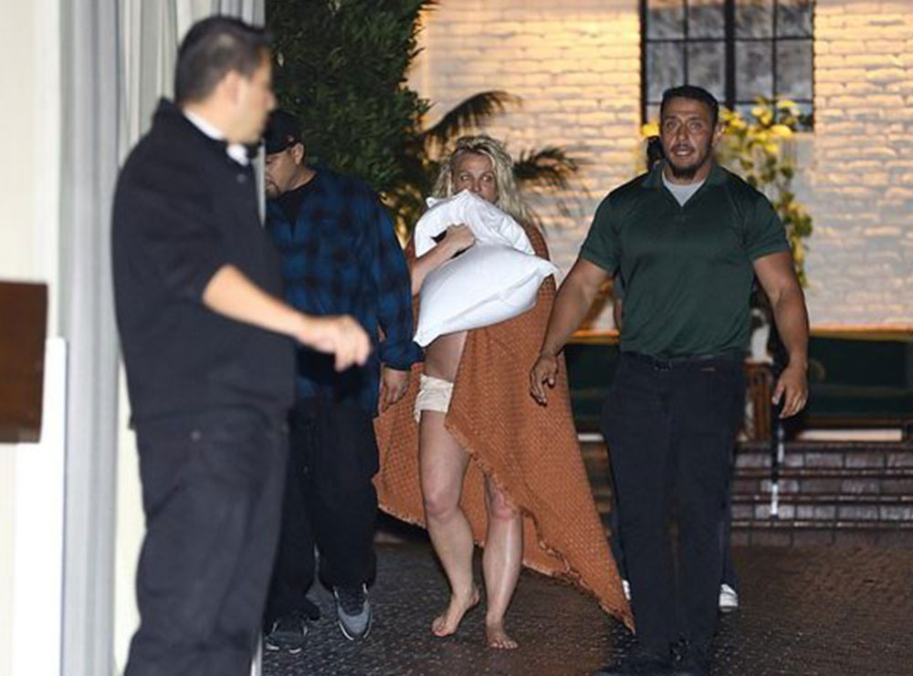 Fotot e Britney Spears në gjendje të keqe bënë xhiron e rrjetit. Çfarë i ndodhi këngëtares?