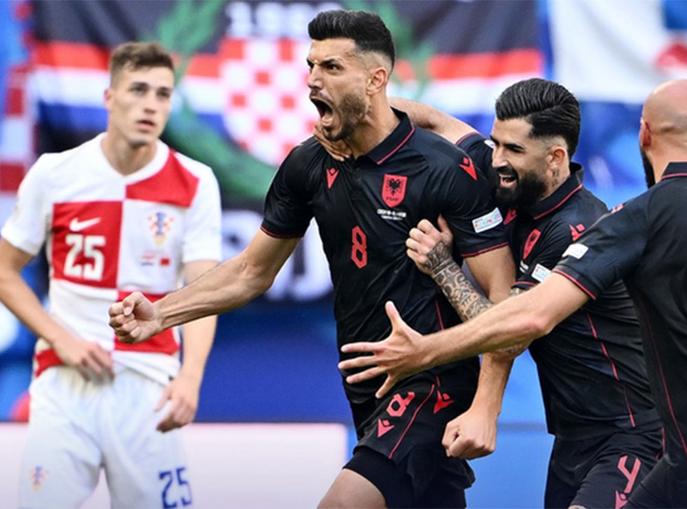 Klaus Gjasula rrëfen ndjesitë e ndeshjes me Kroacinë: “Kishim mundësi për të fituar”