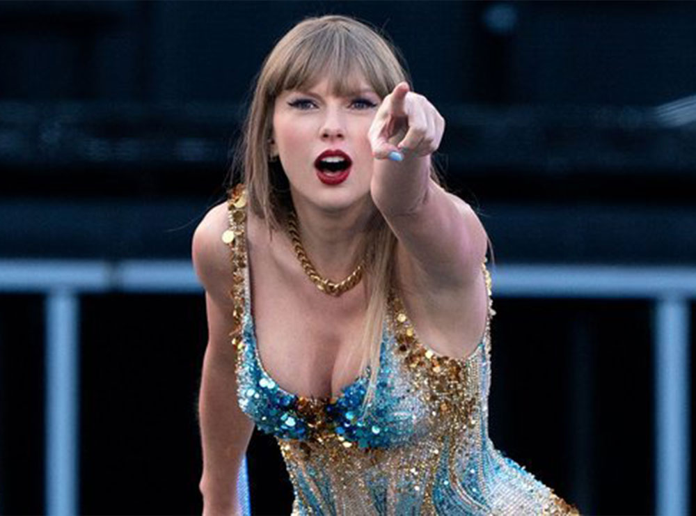 Taylor Swift “surprizon” fansat, ndërron 12 veshje gjatë koncertit në Skoci