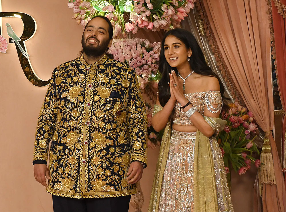 “Dasma e vitit” kushtoi 300 milionë euro, martohet djali i njeriut më të pasur të Indisë