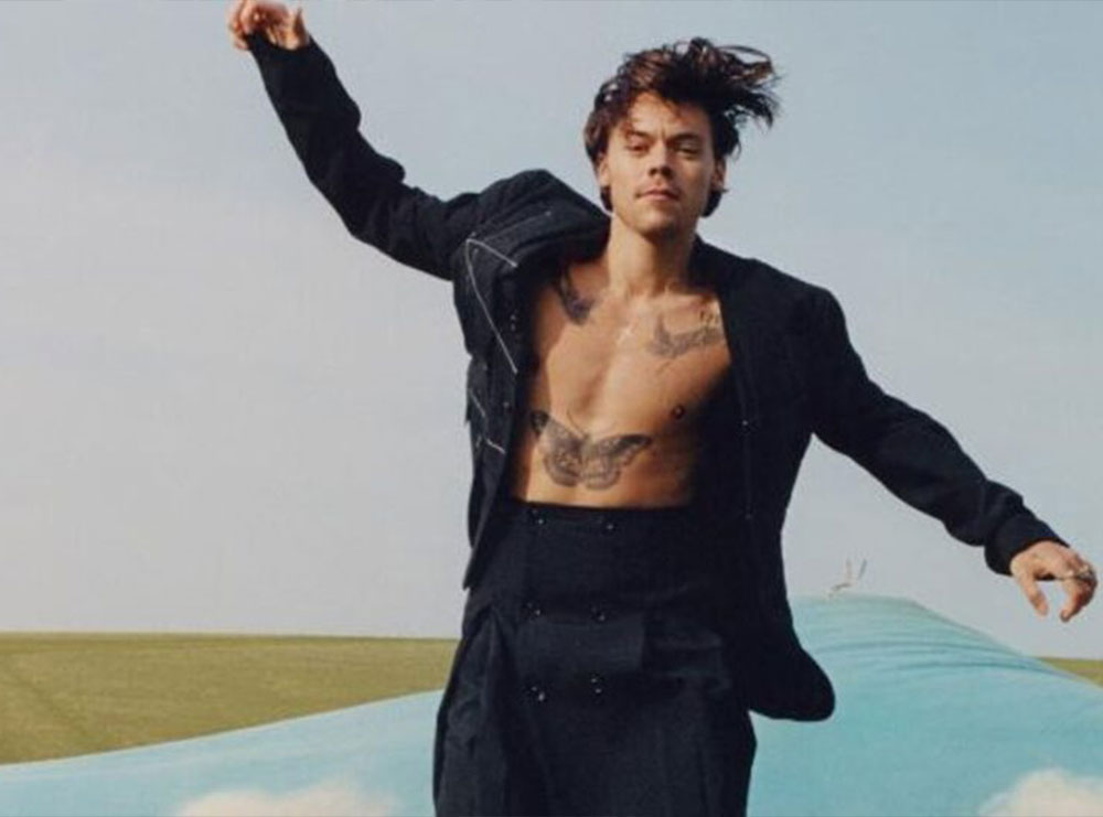 Harry Styles shpallet mashkulli më seksi për vitin 2024