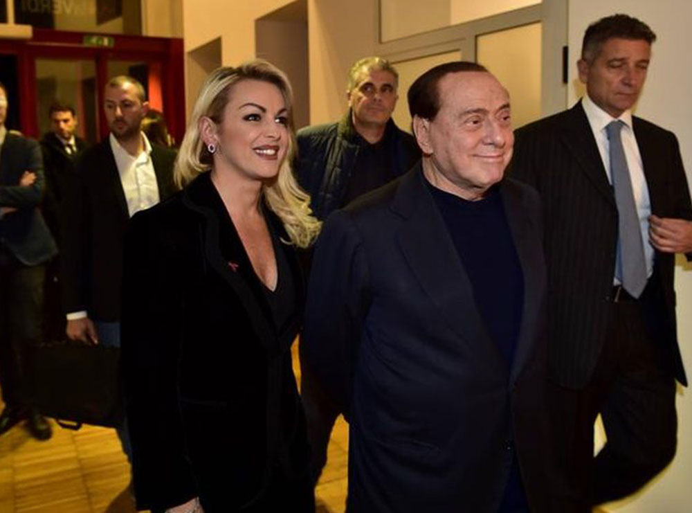 Ish e dashura e Berlusconit: Më mungon, do paguaja për të kaluar ditë me të