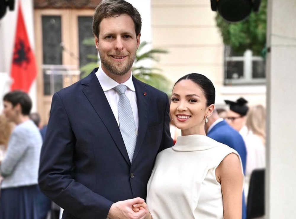 Princ Leka dhe Blerta Celibashi publikojnë foto nga ditëlindja e Mbretit Charles III!