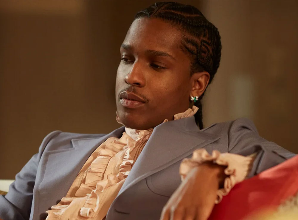 Më fal?! A$AP Rocky bëhet viral pasi u shfaq me taka të kuqe