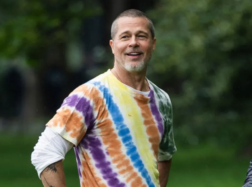 Brad Pitt ndryshon (sërish) look dhe duket YLL